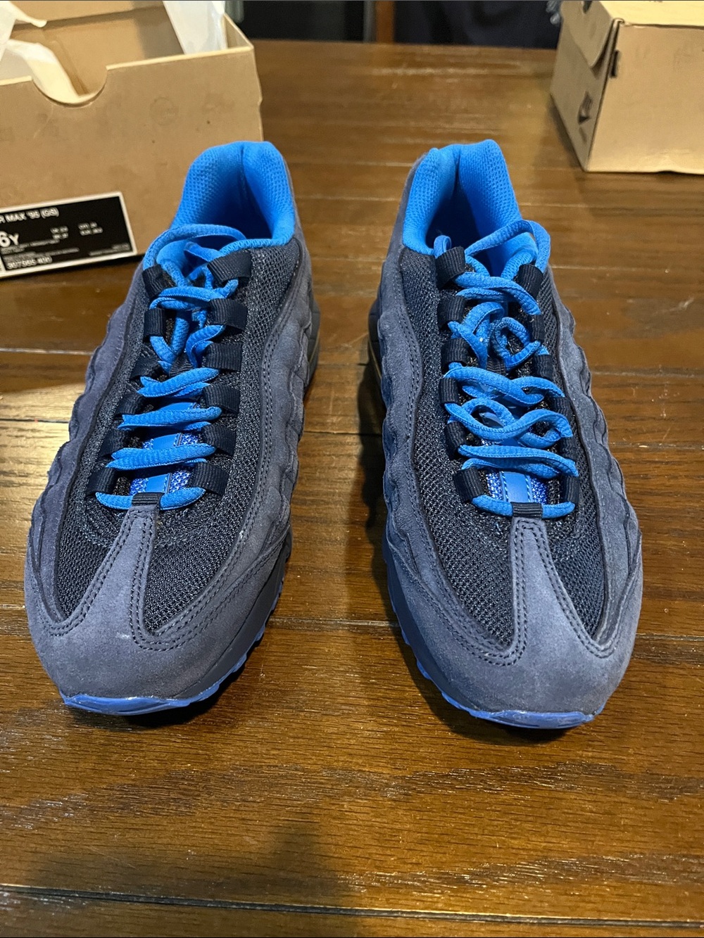 Nike Men's Sneakers in Navy and Bright Blue
